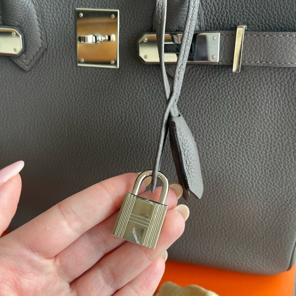 **sold. Authentic Hermes Birkin 30 - Picture 11 of 11